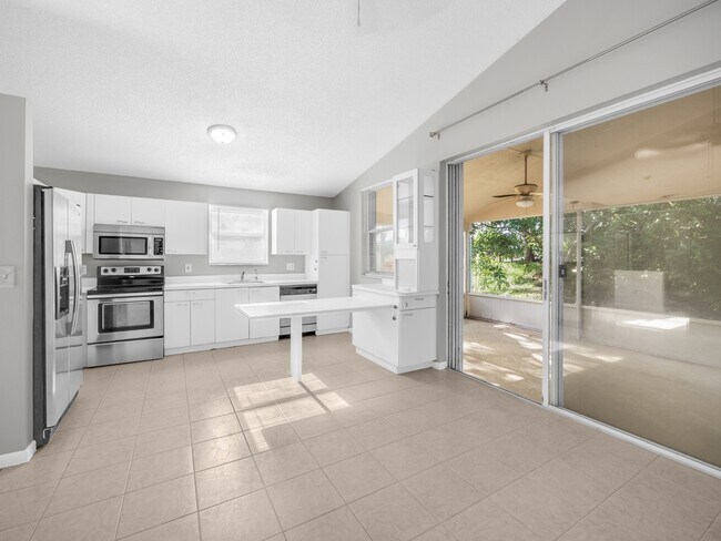 Building Photo - 7708 Rockport Cir