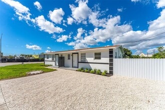 Building Photo - 18350 SW 105th Ave