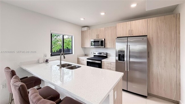 Foto del edificio - 229 NW 12th St