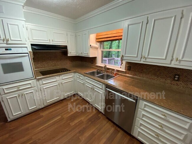 Building Photo - 2758 Stonesmith Ct