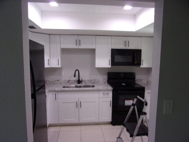 Foto del edificio - 1505 SE Royal Green Cir