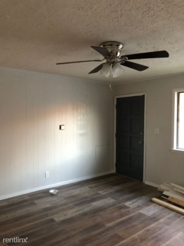 Building Photo - 3 br, 1 bath House - 1186 Donta Rd