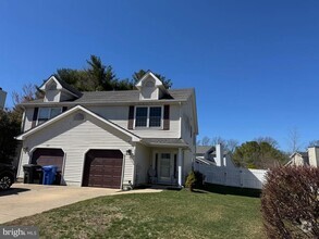 Building Photo - 119 Stoneham Dr