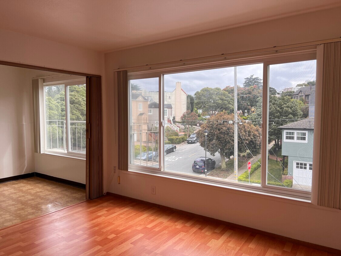 Living room view - 1895 8th Ave