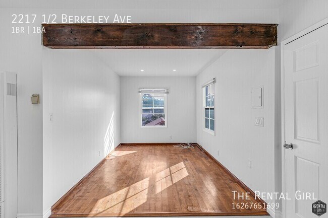Foto del edificio - 2217 1/2 Berkeley Ave-