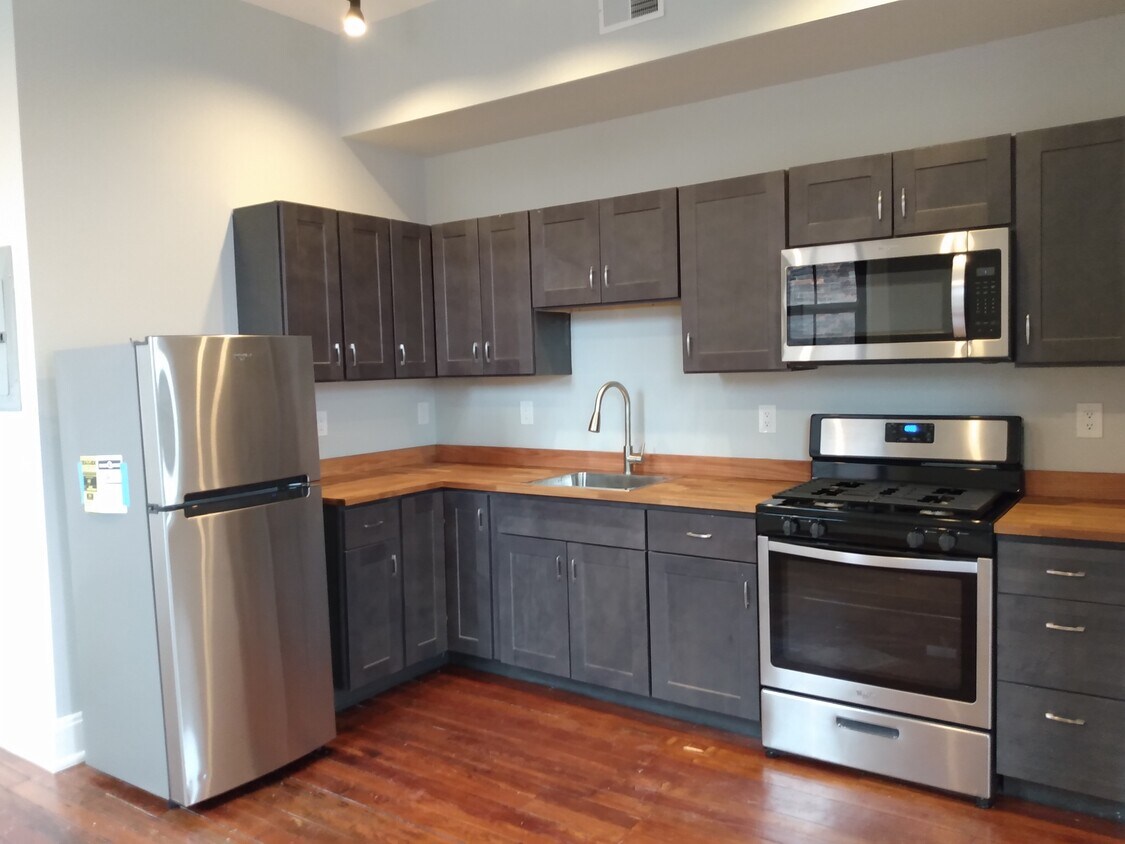 Foto principal - 1612 Elm St