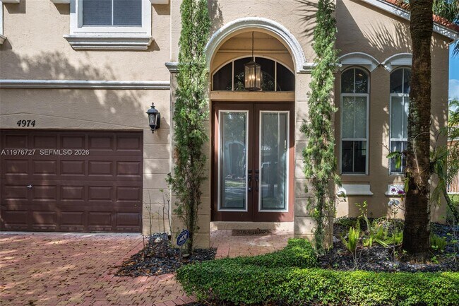 Foto del edificio - 4974 SW 166th Ave