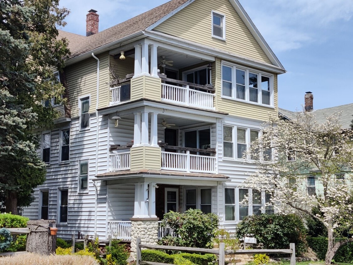 Photo - Washington Ave 636 - 638