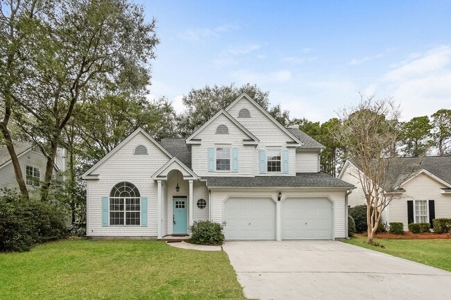 Stunning 3-bedroom, 2.5-bathroom home located in desirable Mt. Pleasant, SC - Stunning 3-bedroom, 2.5-bathroom home located in desirable Mt. Pleasant, SC