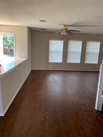 Foto del edificio - 904 Valleybrook Dr