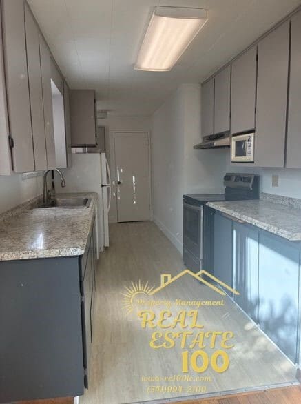 Foto del edificio - 928 SW Bay View Ln