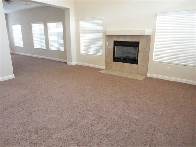 Building Photo - 2920 E Gables Vale Ct