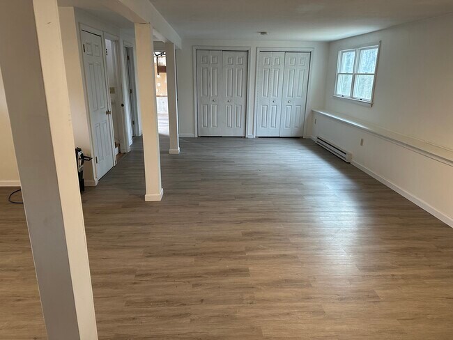 Foto del edificio - 6 Birch Cir