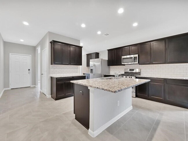 Building Photo - 29711 Breakwater Dr