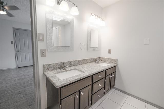 Building Photo - 3636 Dexter Ave