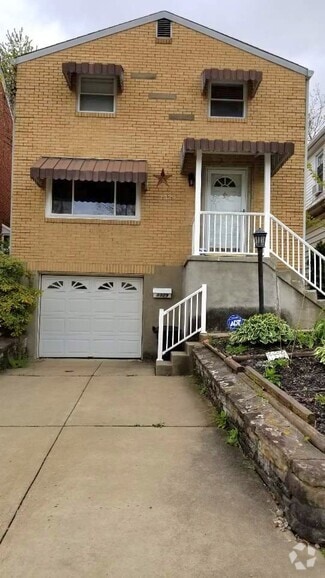 Building Photo - 1329 Methyl St