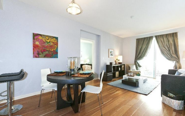 Foto del edificio - 301 Crescent Ct