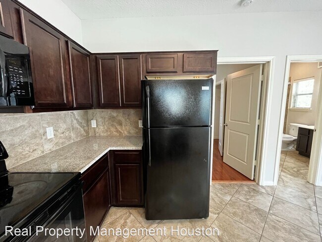 Building Photo - 1 br, 1 bath House - 7913 Dyer Street #A