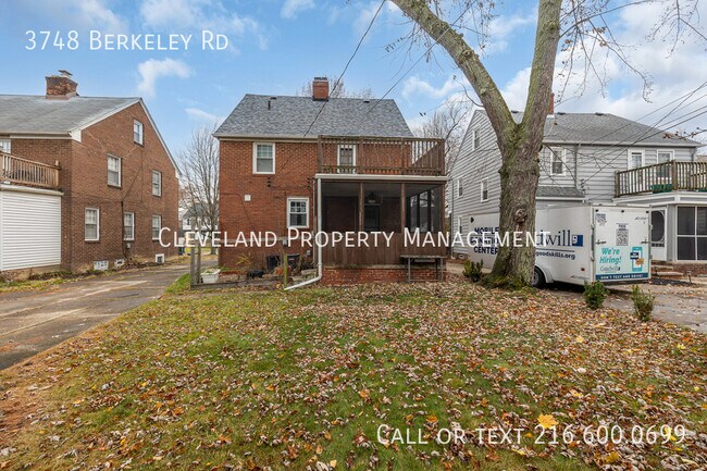 Foto del edificio - 3748 Berkeley Rd