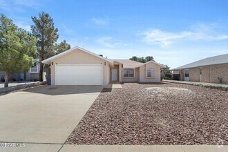 Building Photo - 10912 Loma De Luz Pl