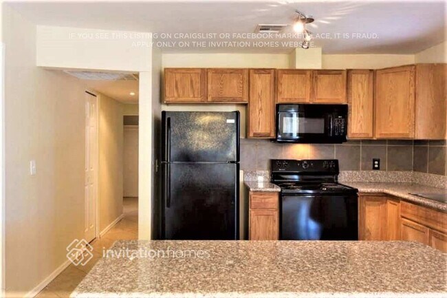 Foto del edificio - 3415 W Shaw Butte Dr
