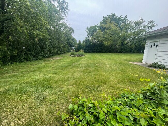 Foto del edificio - 2145 Beechnut Rd