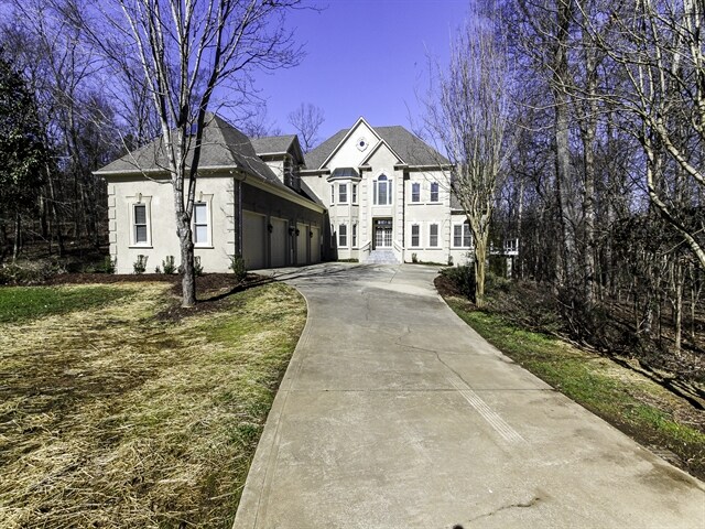 Building Photo - 7841 Seton House Ln