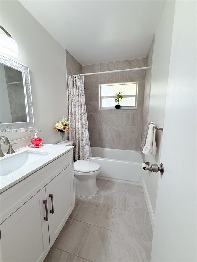 Foto del edificio - 1619 N 29th Ct