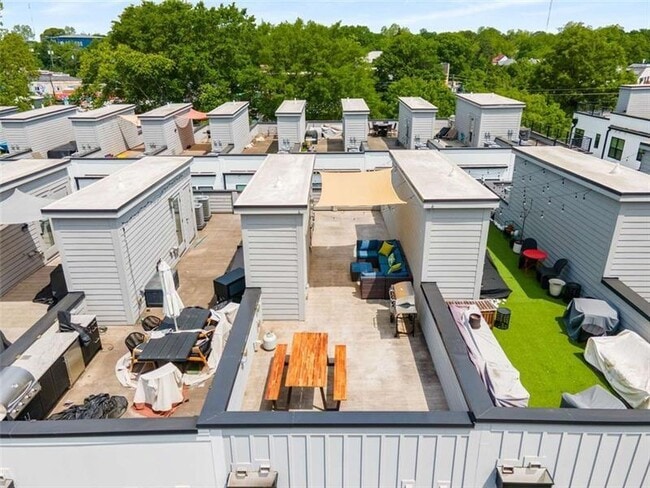 Foto del edificio - 1265 Wright Ln SE