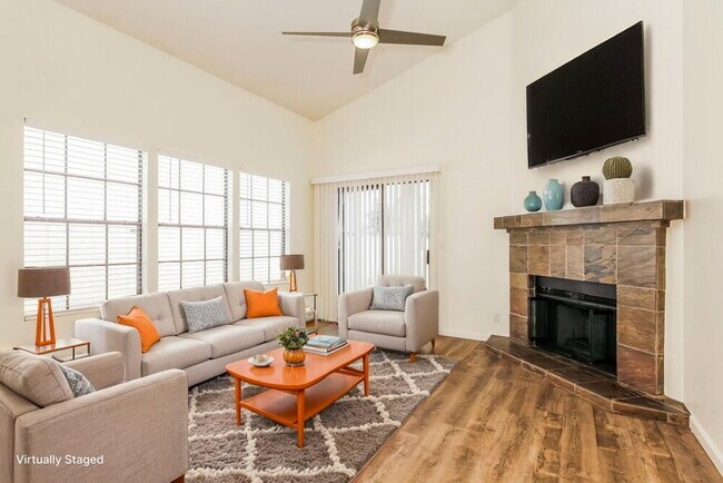 Foto del edificio - 921 S Val Vista Dr