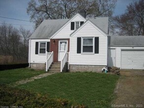 Building Photo - 44 Avery Ln
