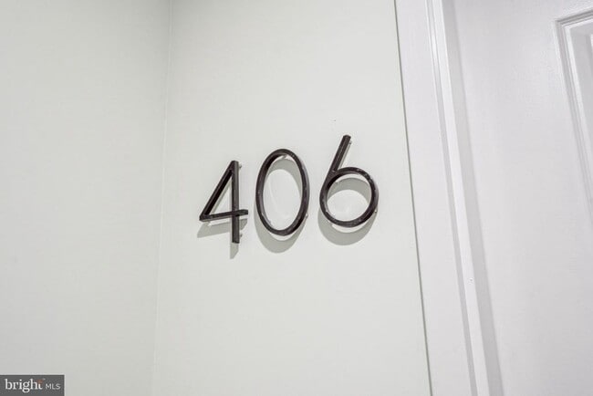 Foto del edificio - 3748 Lancaster Ave