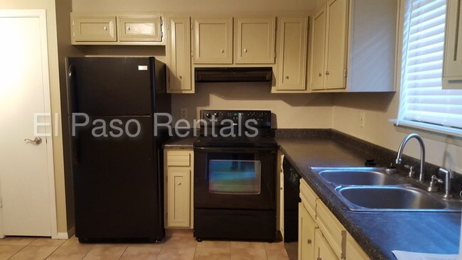 Foto del edificio - 4433 N Stanton St
