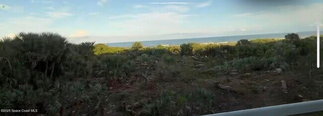 Foto del edificio - 3450 Ocean Beach Blvd