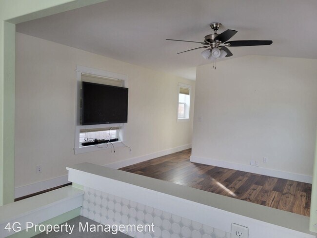 Building Photo - 3 br, 3 bath House - 196 Green Tree Drive