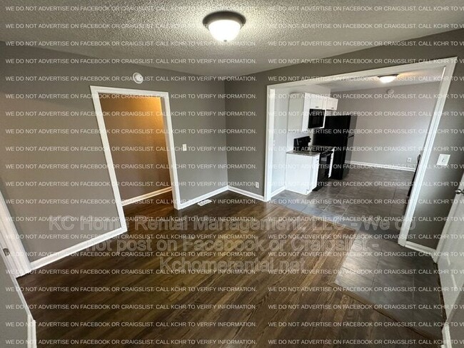 Building Photo - 3416 S Overton Ave