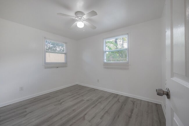 Foto del edificio - 4017 N Seminole Ave