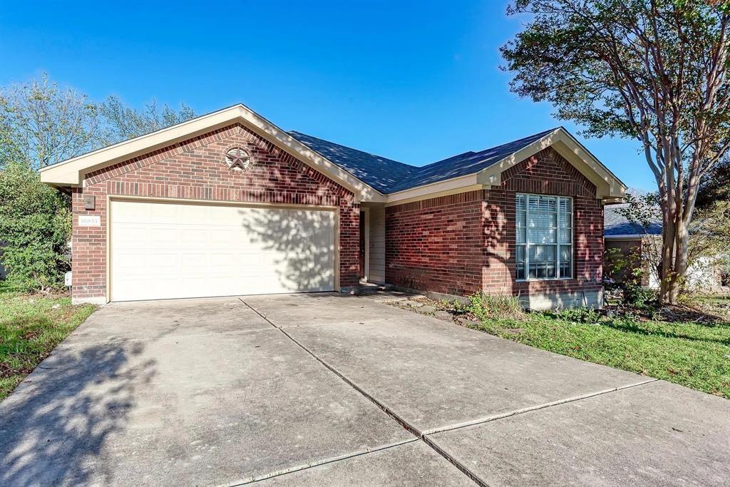 Foto principal - 16833 Luckenwald Dr