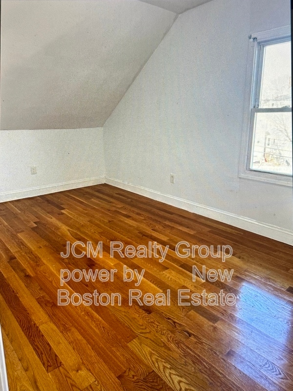 Photo - 61 Crescent Ave Apartment