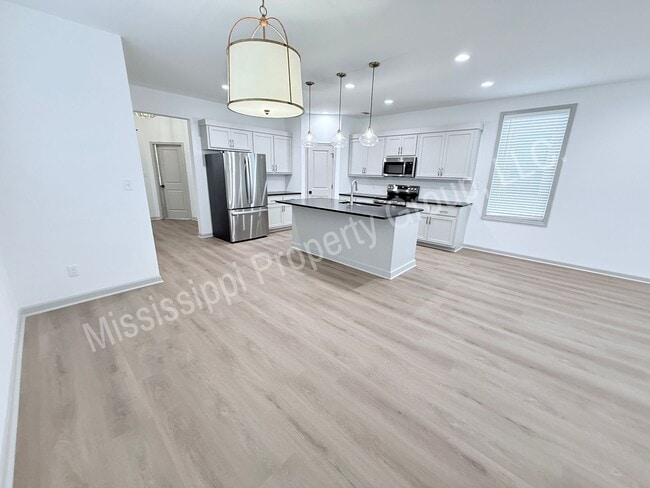 Building Photo - 4BR/3BA For Rent