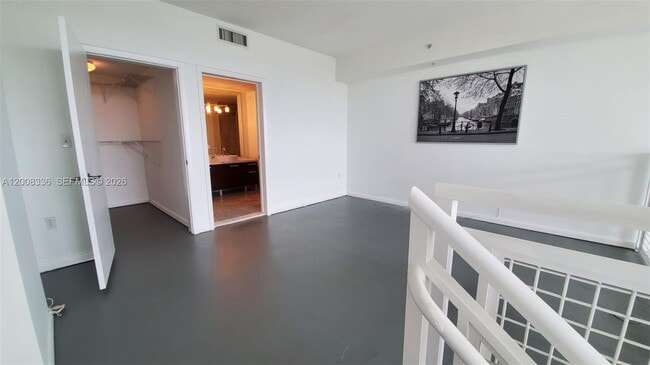 Foto del edificio - 253 NE 2nd St
