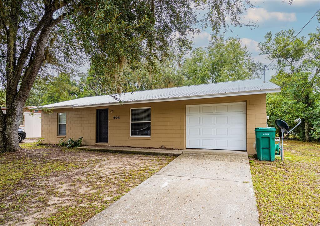 602 Pleasantdale Dr, Wildwood, FL 34785 House Rental in Wildwood, FL