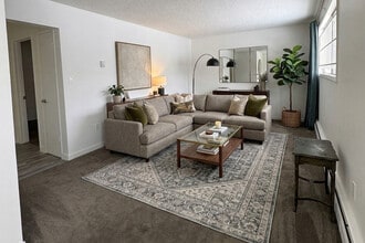 Building Photo - Nait