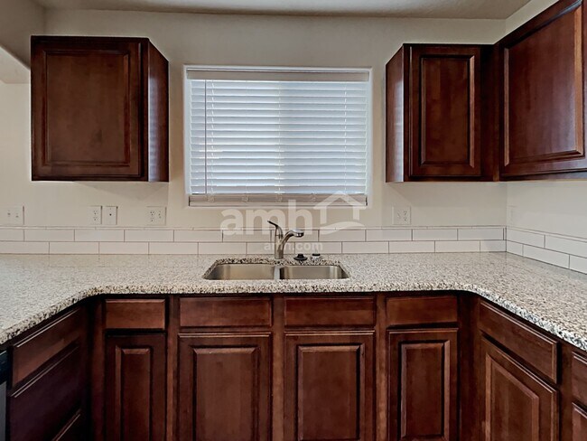 Foto del edificio - 2551 N Hose Gulch Ave