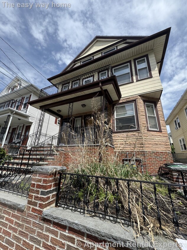 Photo - 153 North St Unit #1