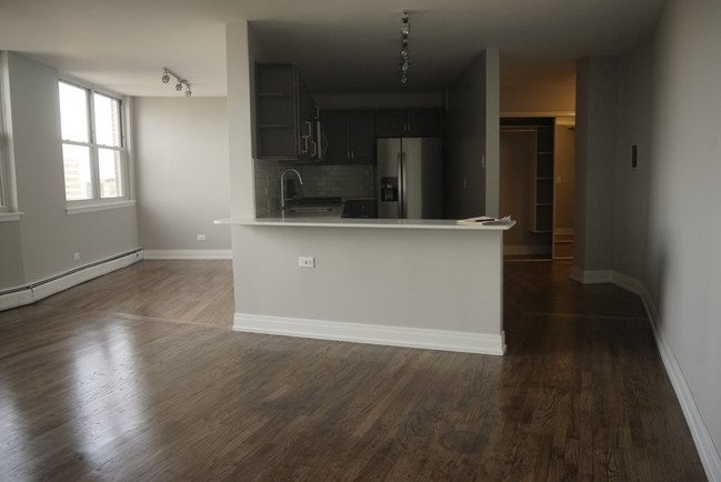Foto del edificio - 6415 N Sheridan Rd