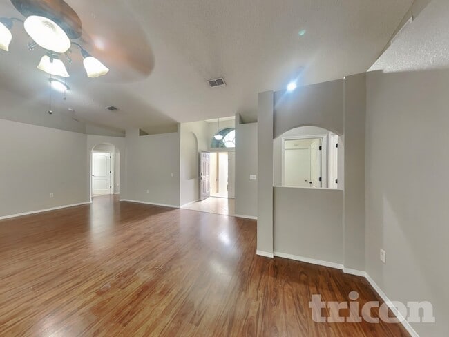 Building Photo - 1617 Taylor Brooke Dr