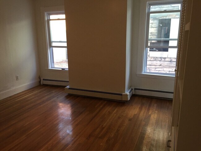 Foto del edificio - 560 E 6th St