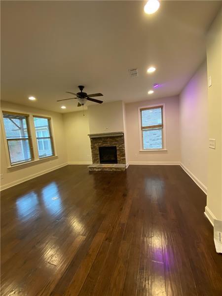 Building Photo - 9845 Cameron Parc Cir