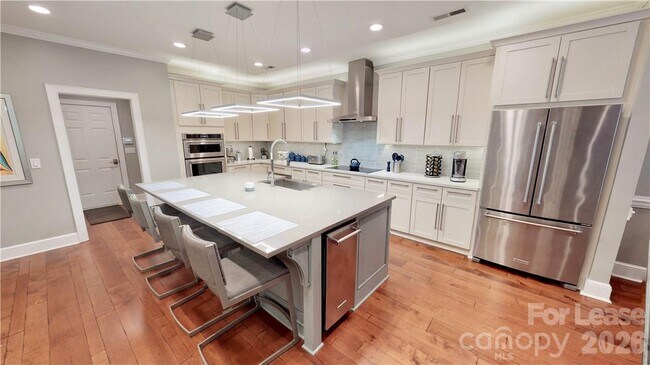 Foto del edificio - 3112 Ethereal Ln